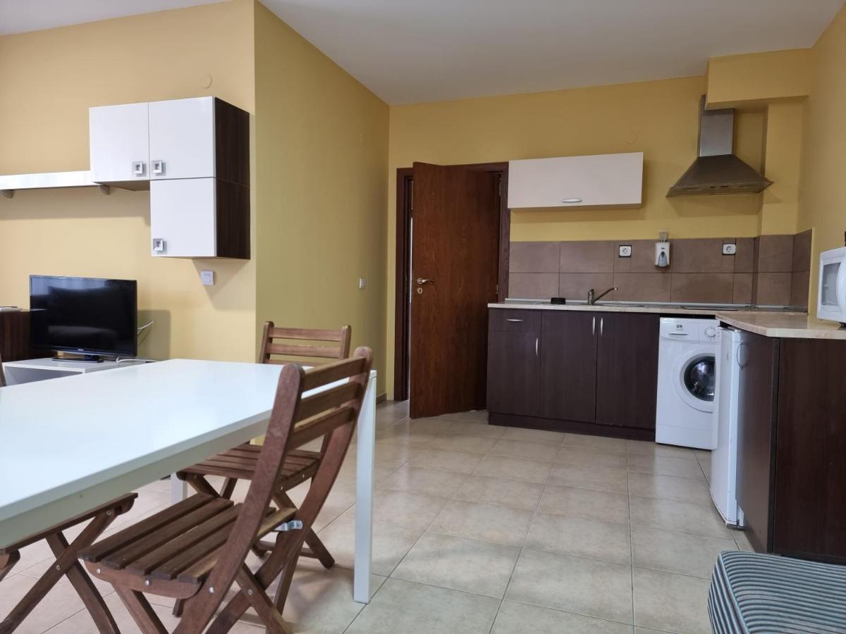 Kiara Apartments Saints Constantine and Helena Екстер'єр фото