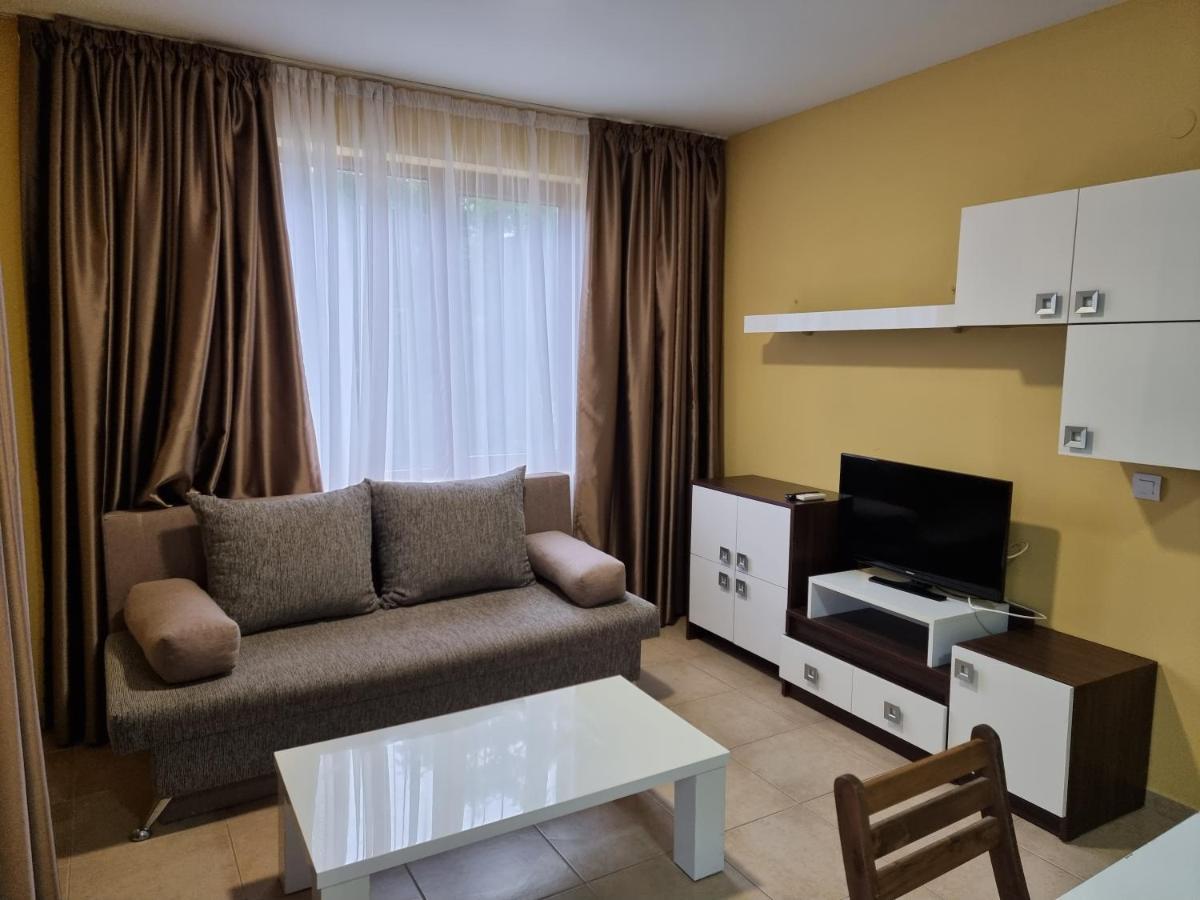 Kiara Apartments Saints Constantine and Helena Екстер'єр фото