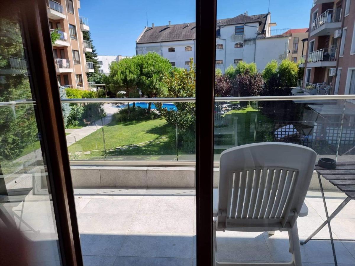 Kiara Apartments Saints Constantine and Helena Екстер'єр фото