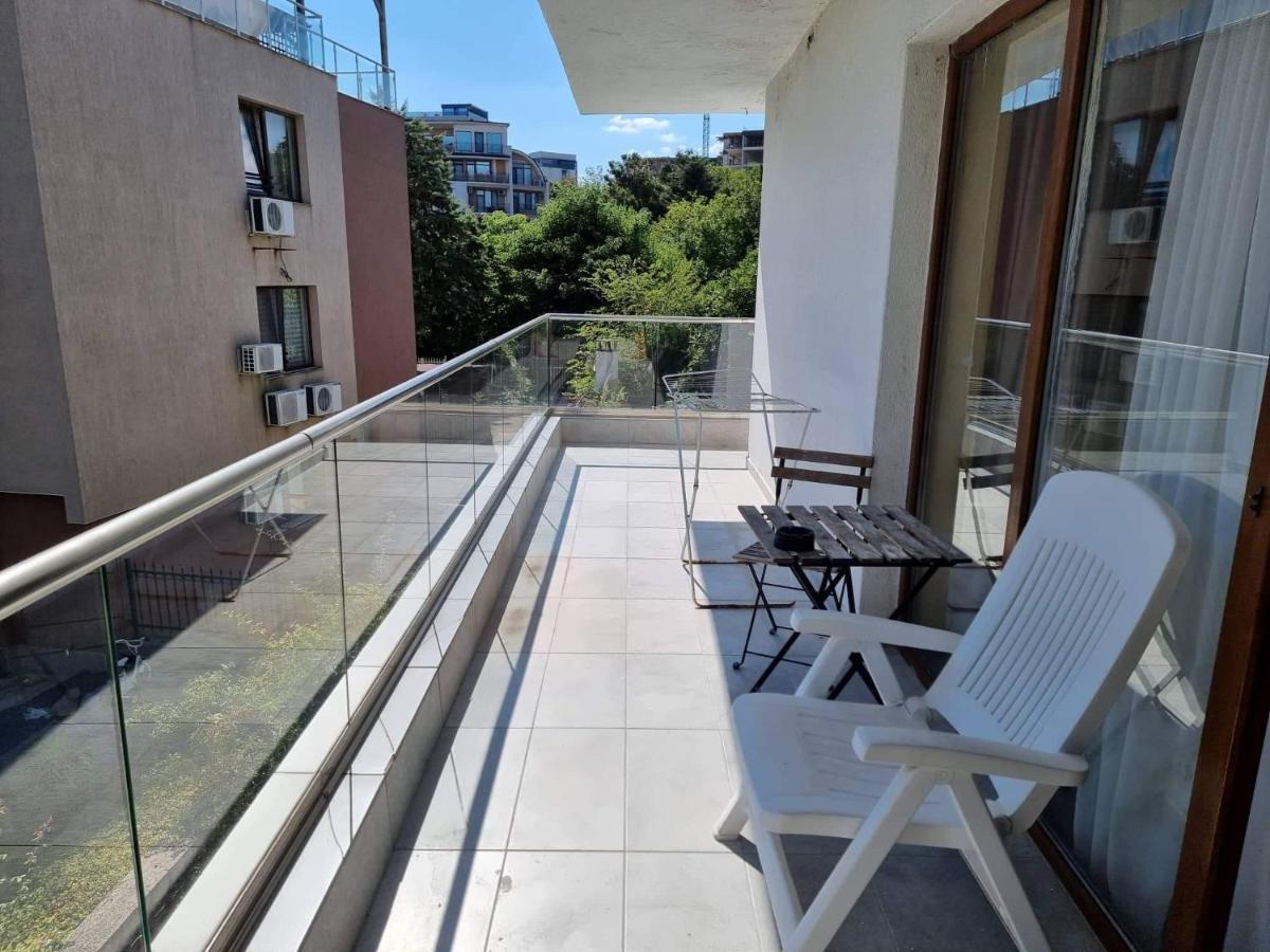 Kiara Apartments Saints Constantine and Helena Екстер'єр фото