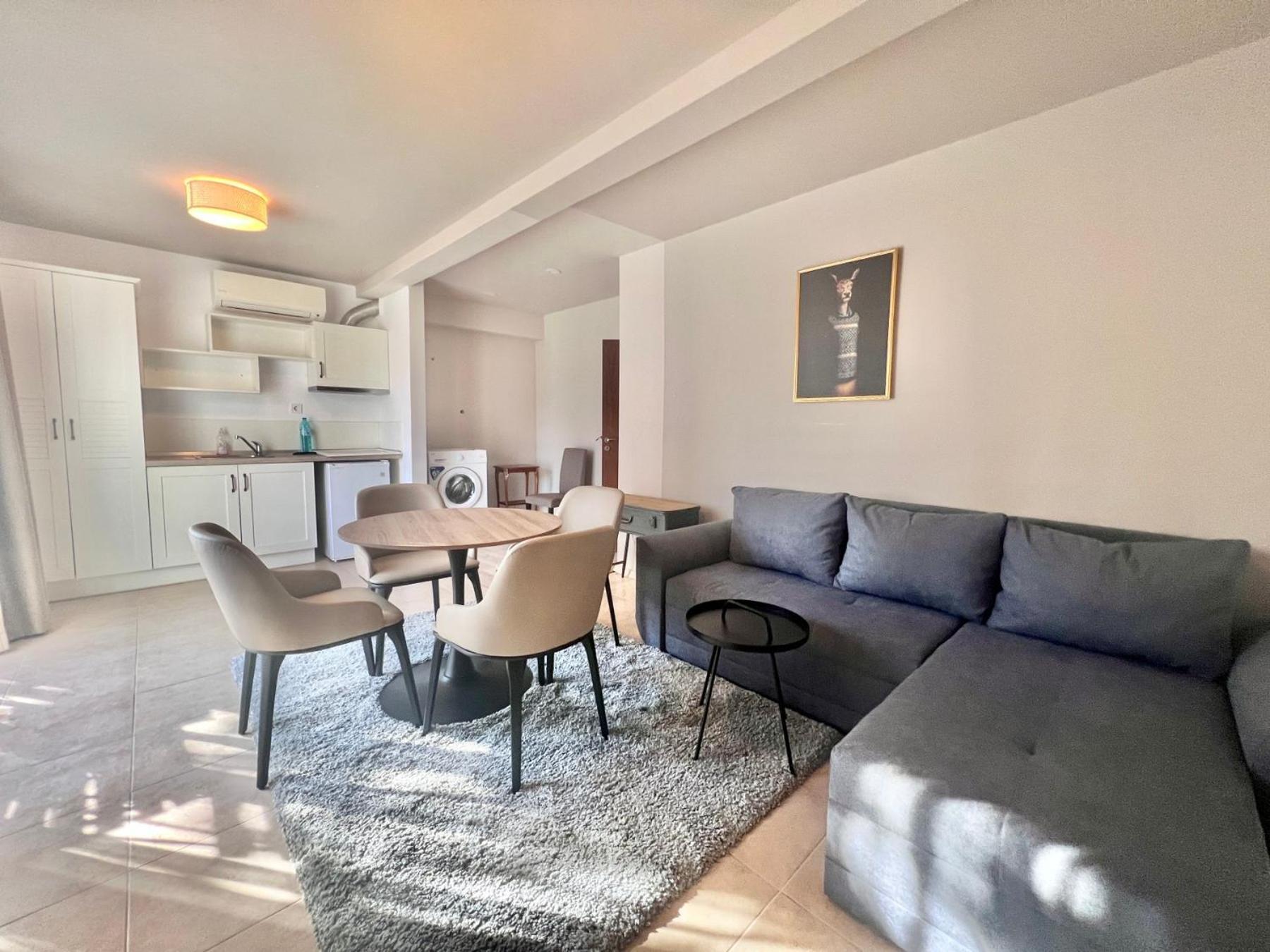 Kiara Apartments Saints Constantine and Helena Екстер'єр фото