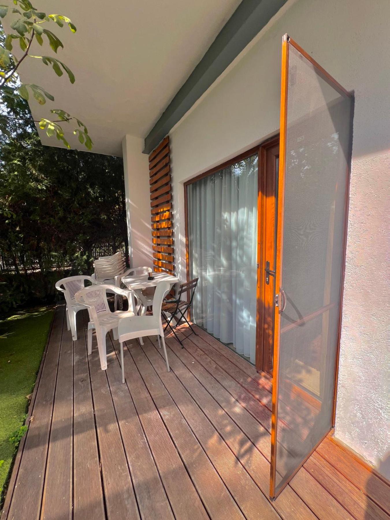 Kiara Apartments Saints Constantine and Helena Екстер'єр фото